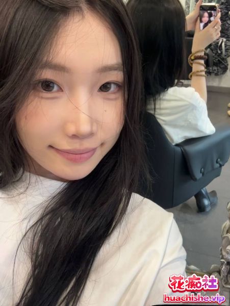 眼镜反差婊